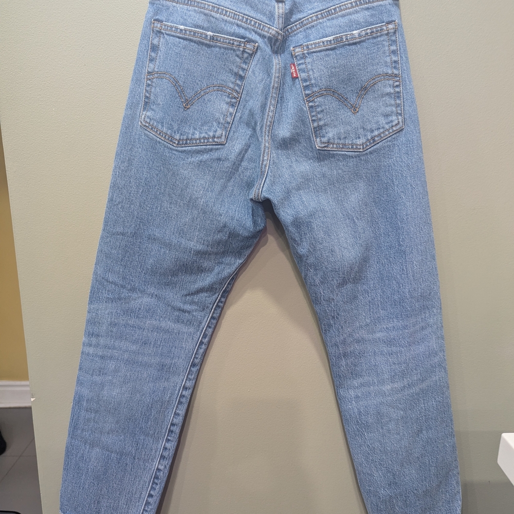 Levi's Light Blue Straight Jeans - Picture 3 of 7